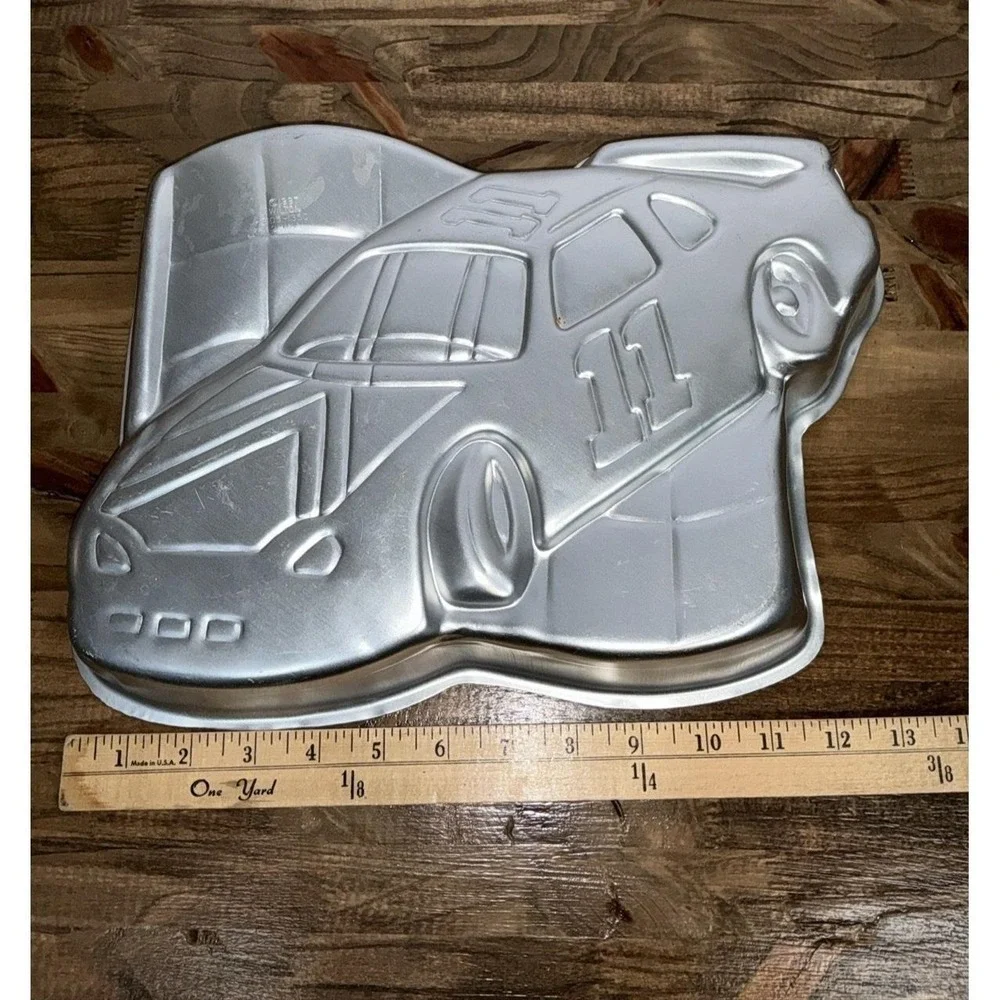 Vtg Wilton Cake Pan Lot Race Car 11 Guitar Classic Car Aluminum Bakeware‎ Set 3